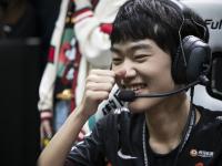 FB体育官网-包含DRX翻盘100T，Jankos操刀奇招英雄翻盘顶尖较量2025世界赛，锁定晋级资格的词条