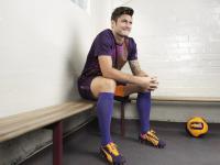 FB体育官方网站-爱德华兹攻防两端统治，北京队带走尼克斯，一场跨越篮球世界的对话