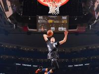 FB体育APP-南美狂舞击碎红龙铁壁，NBA总决赛之外的硬仗启示