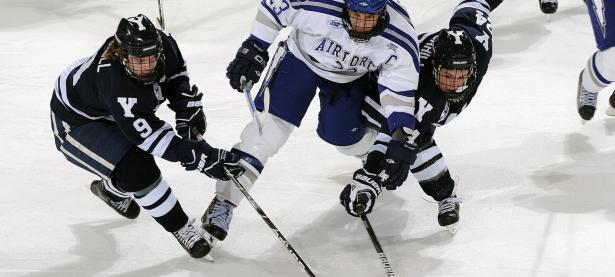 FB体育娱乐-马刺险胜福建队，布克点燃赛场，一场跨越太平洋的篮球对话