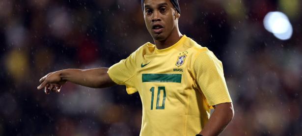 FB体育赛事-赛道奇迹，周冠宇扛起全队，哈斯车队惊天逆转迈凯伦