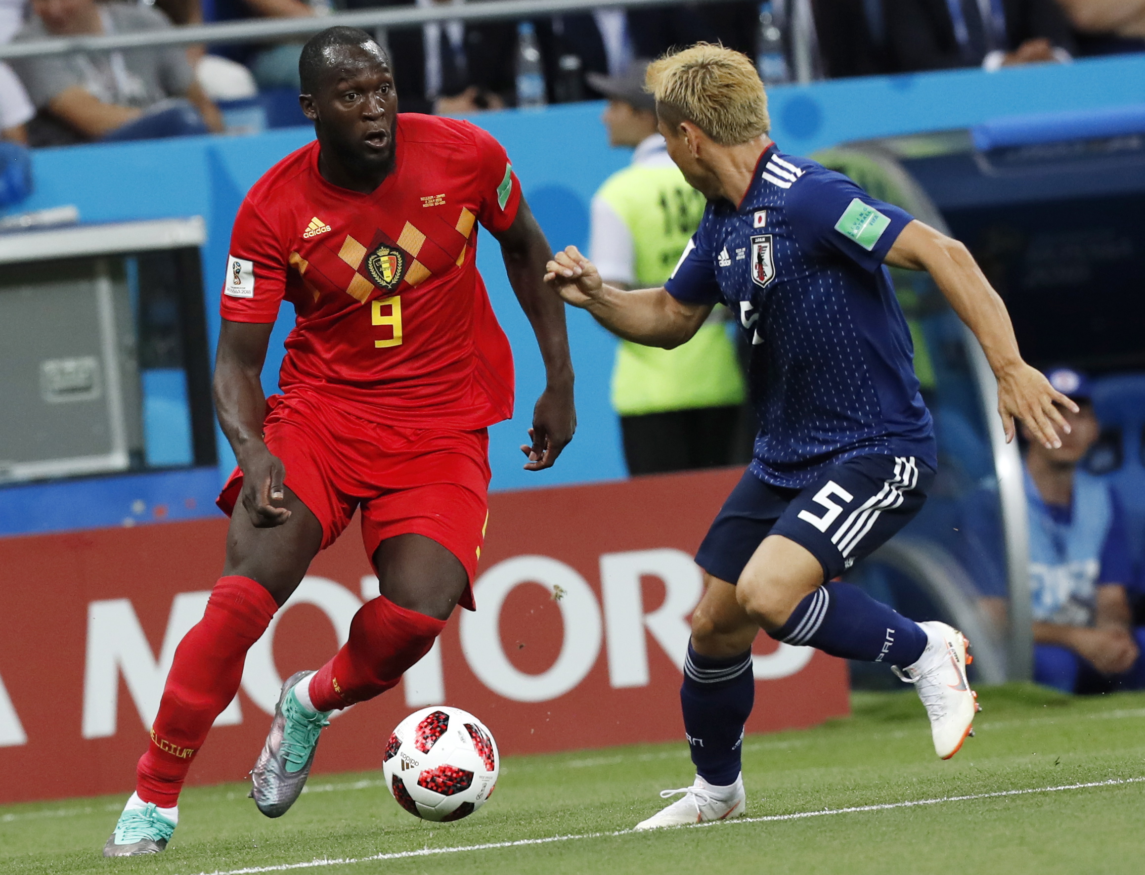 比利时队遇强敌，难以逆转局势