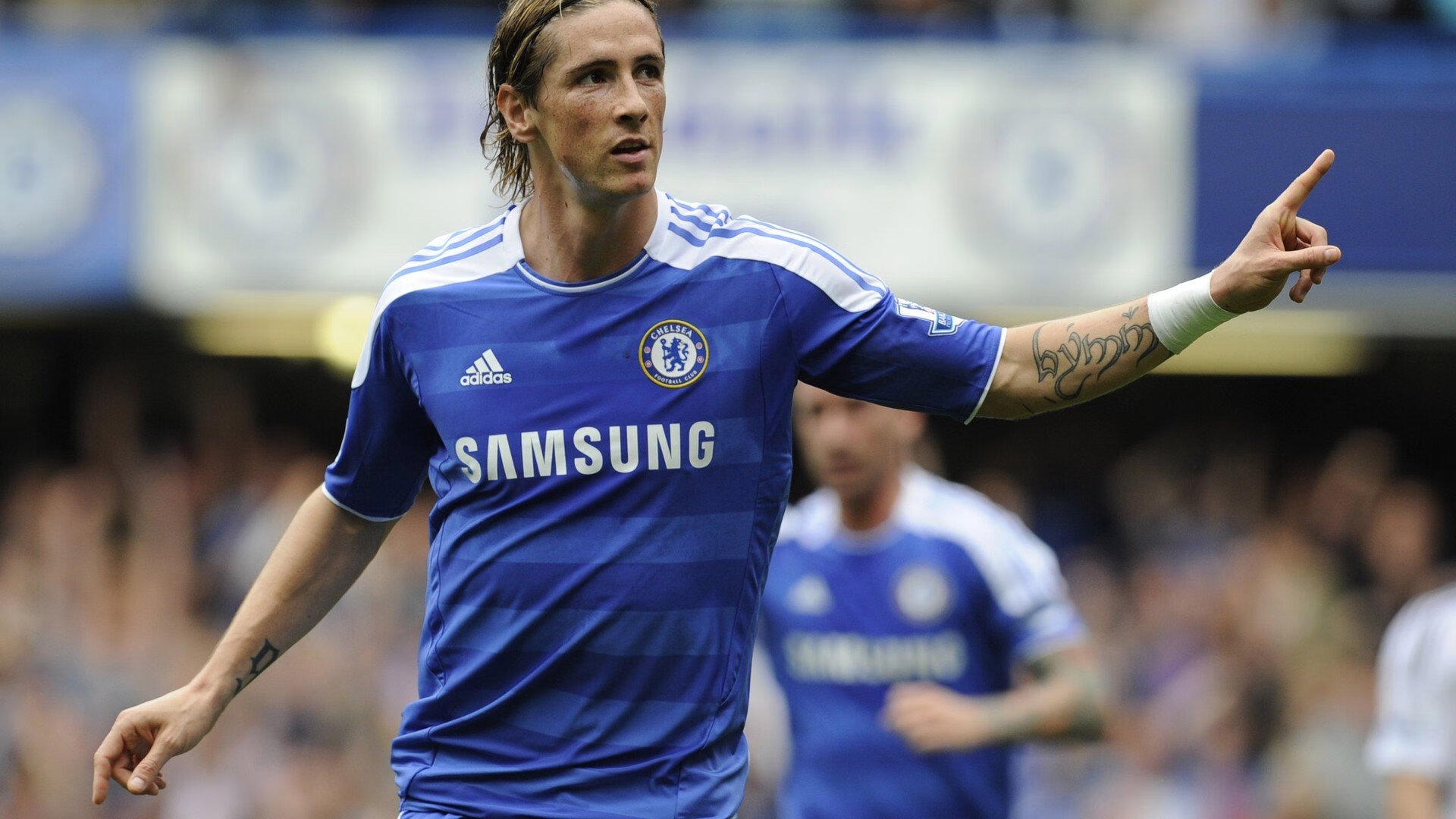 安哥拉铁卫布雷默一战封神,强势征服马德里竞技之夜