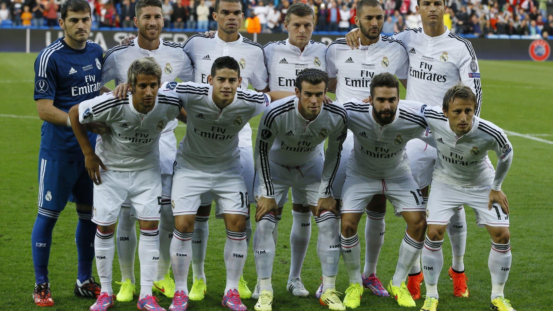 富安健洋攻防一体引爆全场，拉齐奥火力全开压制希腊劲旅